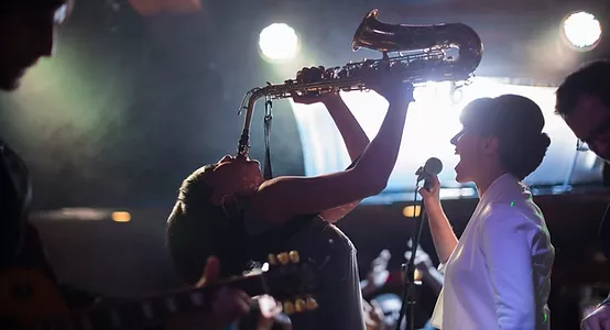 Saksofon, skrzypce, wiolonczela